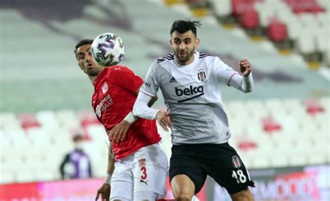Adana Demirspor yokuş aşağı gidiyor! 16 maçta 1 galibiyet